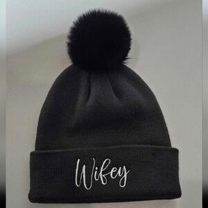 Wifey beanie